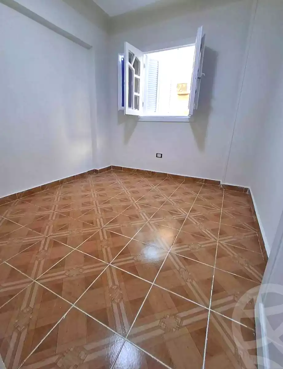 https://aqarmap.com.eg/en/listing/7229766-for-sale-alexandria-al-agamy-shataa-el-nakheel