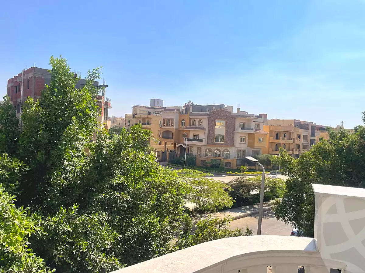 https://aqarmap.com.eg/ar/listing/7230265-for-sale-cairo-new-cairo-ganob-el-akadamiya-south-academy-h-amr-ibn-el-ass-st