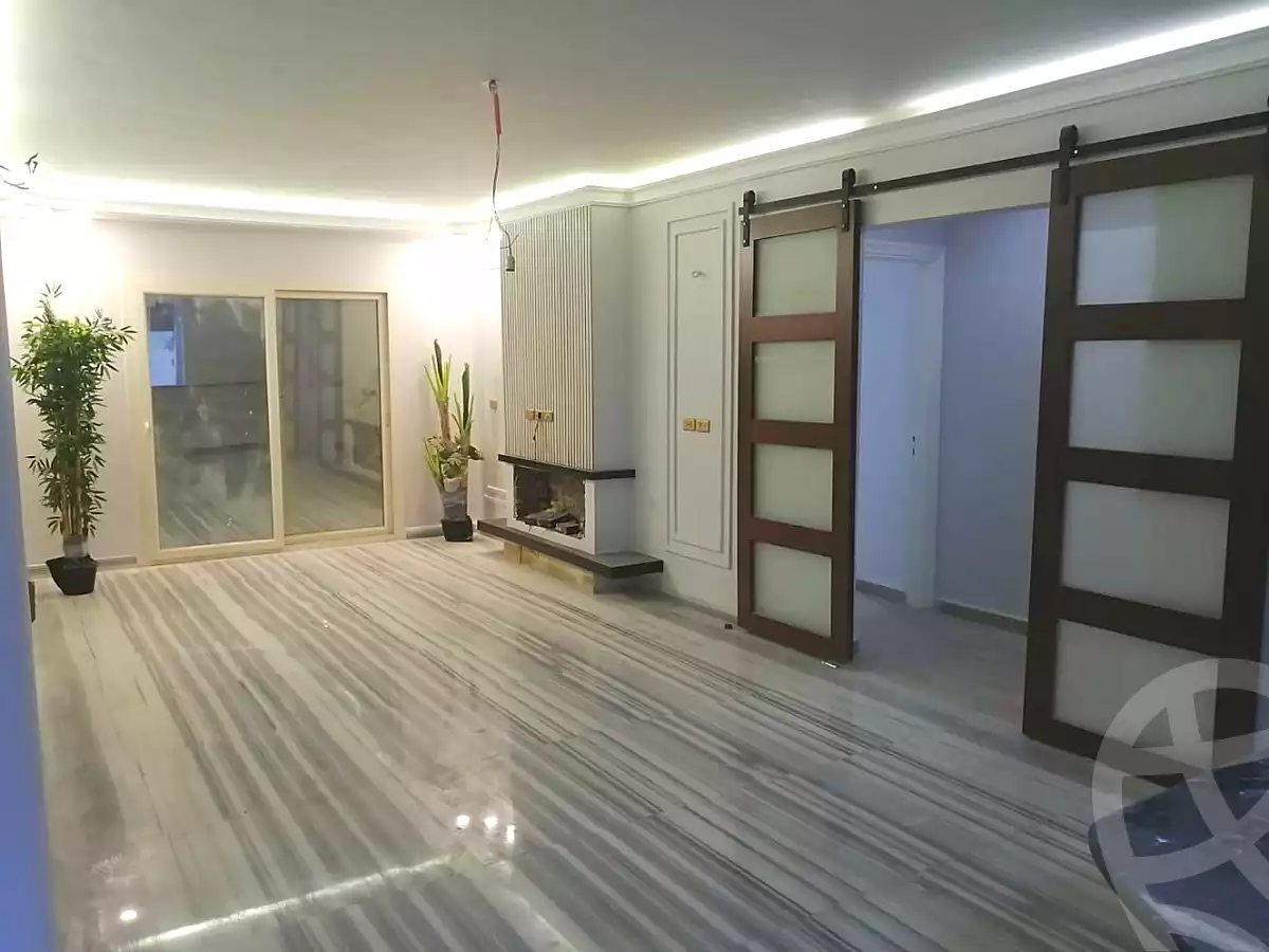 https://aqarmap.com.eg/ar/listing/7230614-for-sale-cairo-new-cairo-compounds-light-city