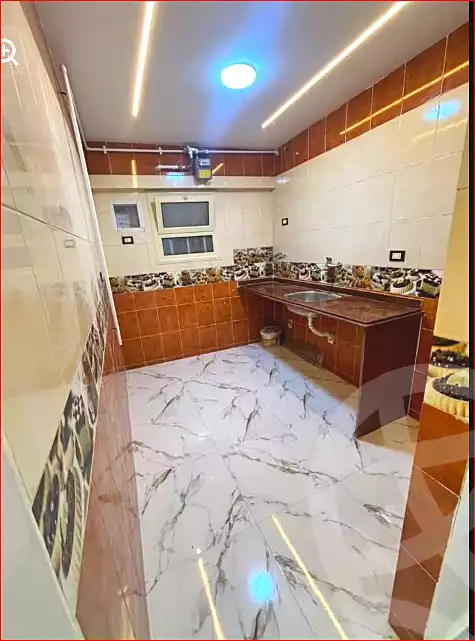 https://aqarmap.com.eg/ar/listing/7230610-for-sale-alexandria-sydy-bshr-sydy-bshr-bhry-amr-el-nogomy-st