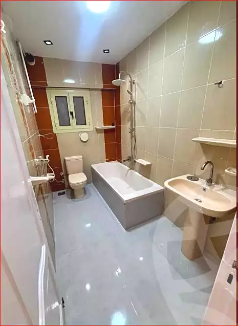 https://aqarmap.com.eg/ar/listing/7230610-for-sale-alexandria-sydy-bshr-sydy-bshr-bhry-amr-el-nogomy-st