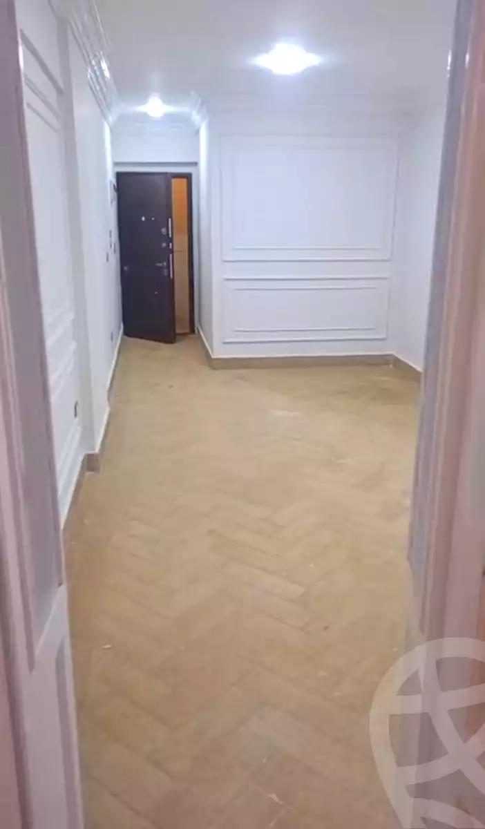 https://aqarmap.com.eg/en/listing/7230827-for-sale-alexandria-new-miami-eskot