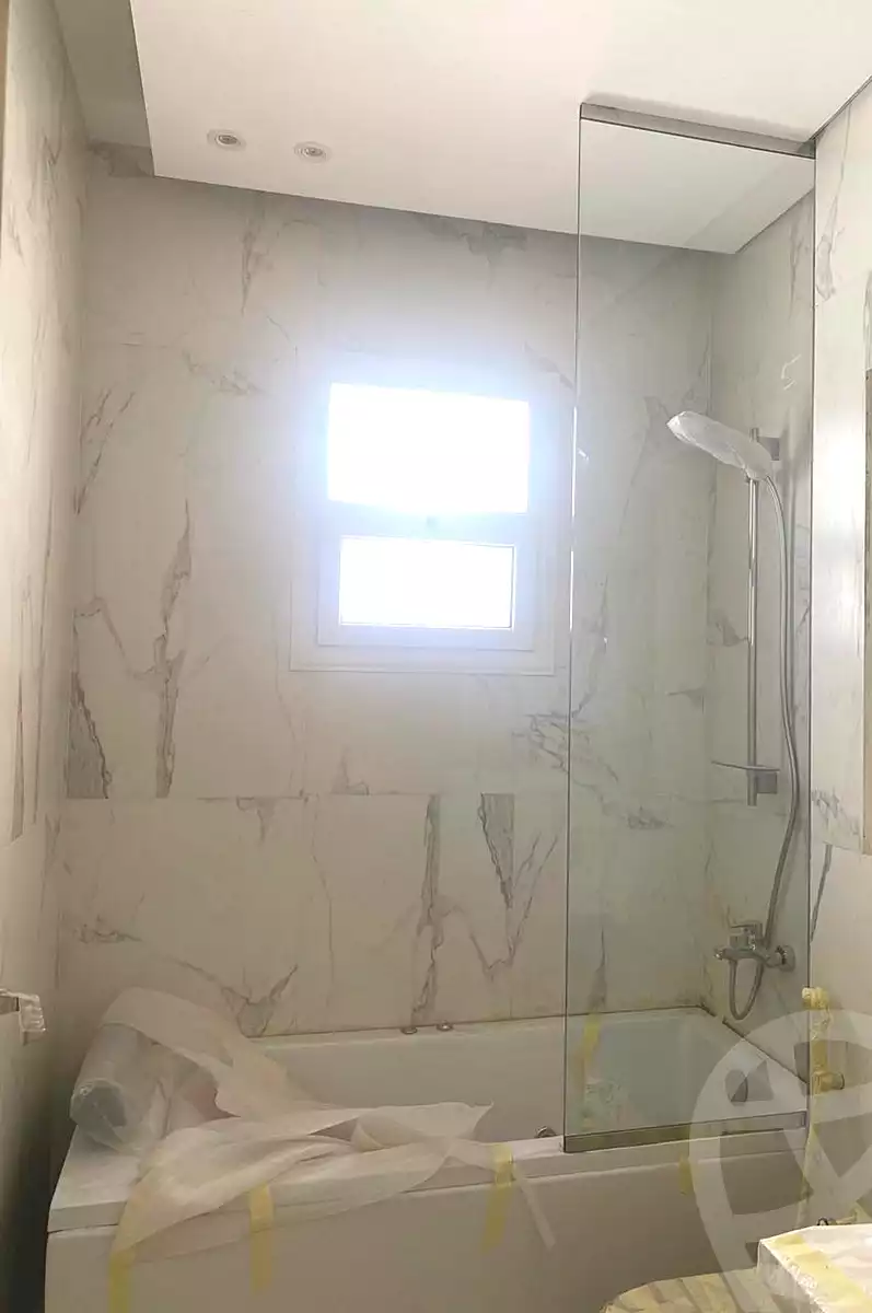 https://aqarmap.com.eg/ar/listing/7231138-for-sale-cairo-new-cairo-ganob-el-akadamiya-south-academy-h-amr-ibn-el-ass-st