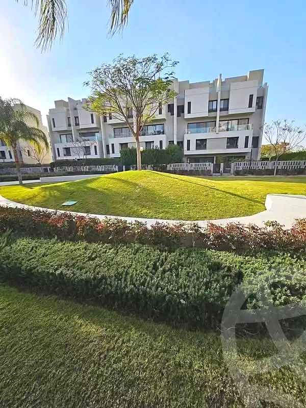 https://aqarmap.com.eg/ar/listing/7231340-for-sale-cairo-el-shorouk-compounds-al-burouj-compound-imkan