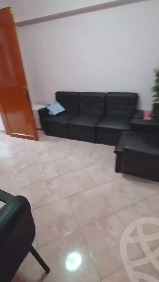 https://aqarmap.com.eg/ar/listing/7231717-for-sale-cairo-el-zaytun-hlmy-lzytwn-ibn-el-hakam-sq