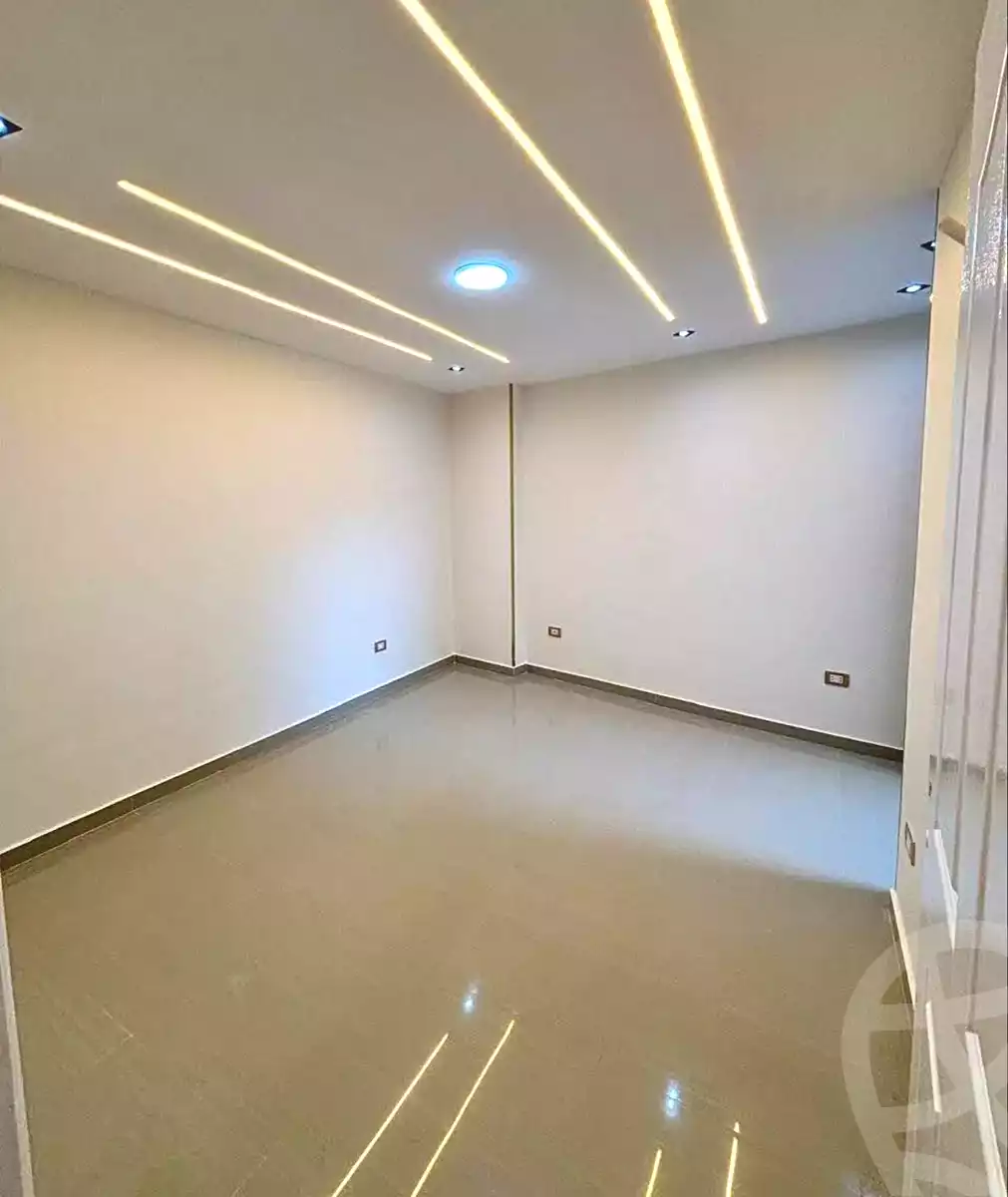 https://aqarmap.com.eg/ar/listing/7231802-for-sale-alexandria-sydy-bshr-sydy-bshr-bhry-shr-mhmwd-l-yswy