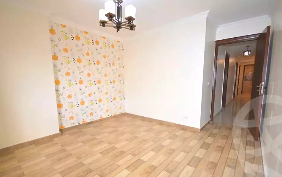 https://aqarmap.com.eg/en/listing/7231885-for-rent-alexandria-el-montazah-compounds-in-el-montazah-royal-plaza-compound-al-halawany
