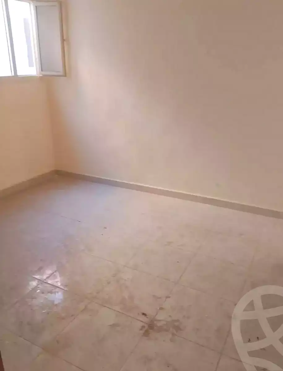https://aqarmap.com.eg/en/listing/7231899-for-sale-alexandria-al-agamy-el-hanouvel-radwan-st