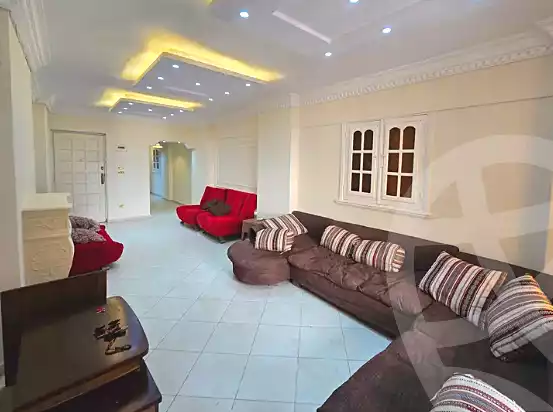 https://aqarmap.com.eg/ar/listing/7232547-for-sale-alexandria-el-asafra-l-sfr-bhry-el-geish-rd