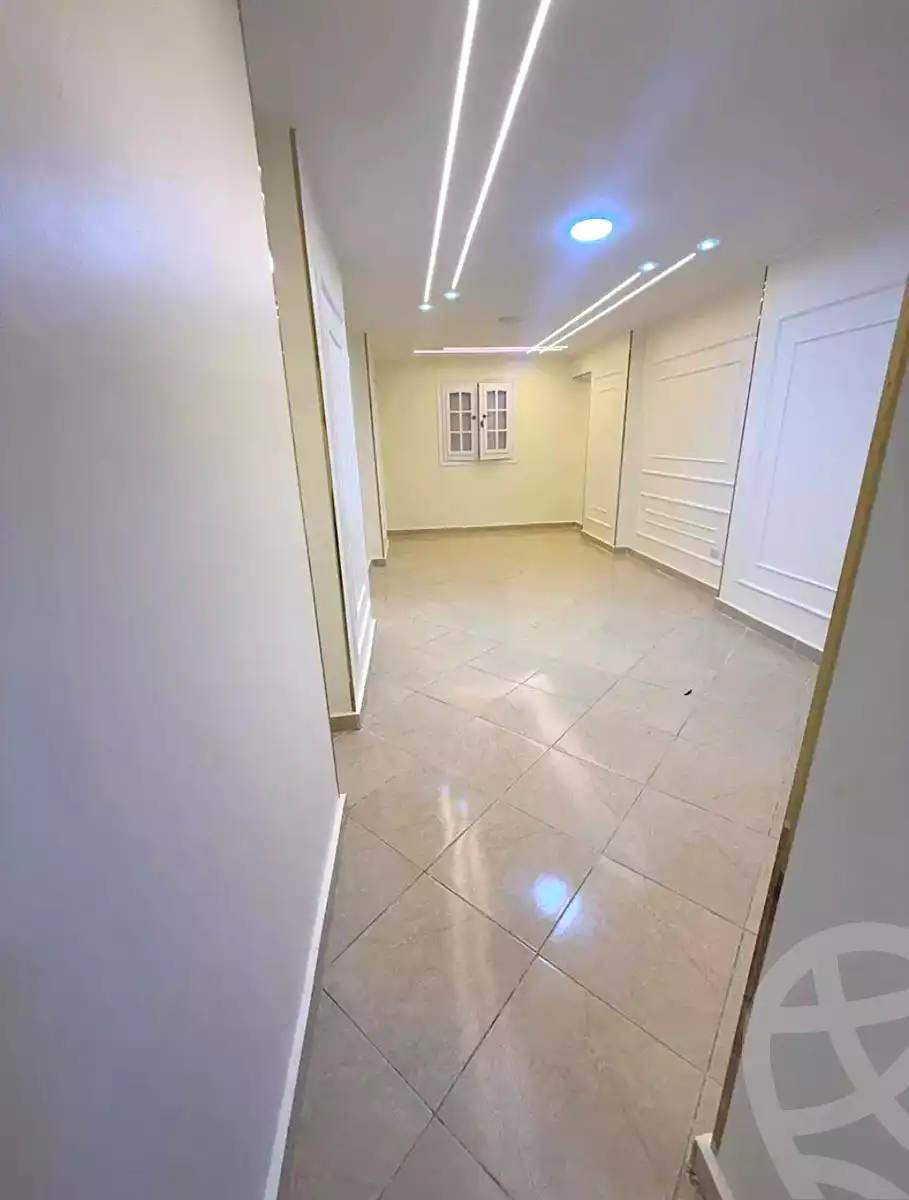 https://aqarmap.com.eg/en/listing/7232592-for-sale-alexandria-sydy-bshr-sydy-bshr-bhry