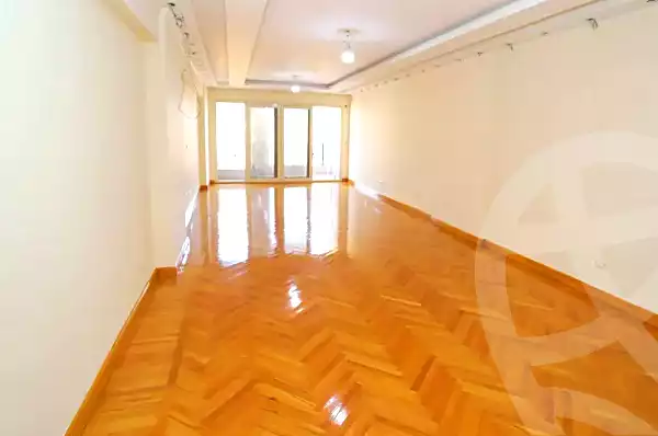 https://aqarmap.com.eg/ar/listing/7232632-for-sale-alexandria-l-zryt-champollion-st