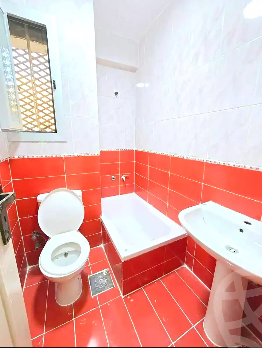 https://aqarmap.com.eg/en/listing/7232986-for-sale-alexandria-al-agamy-shataa-el-nakheel