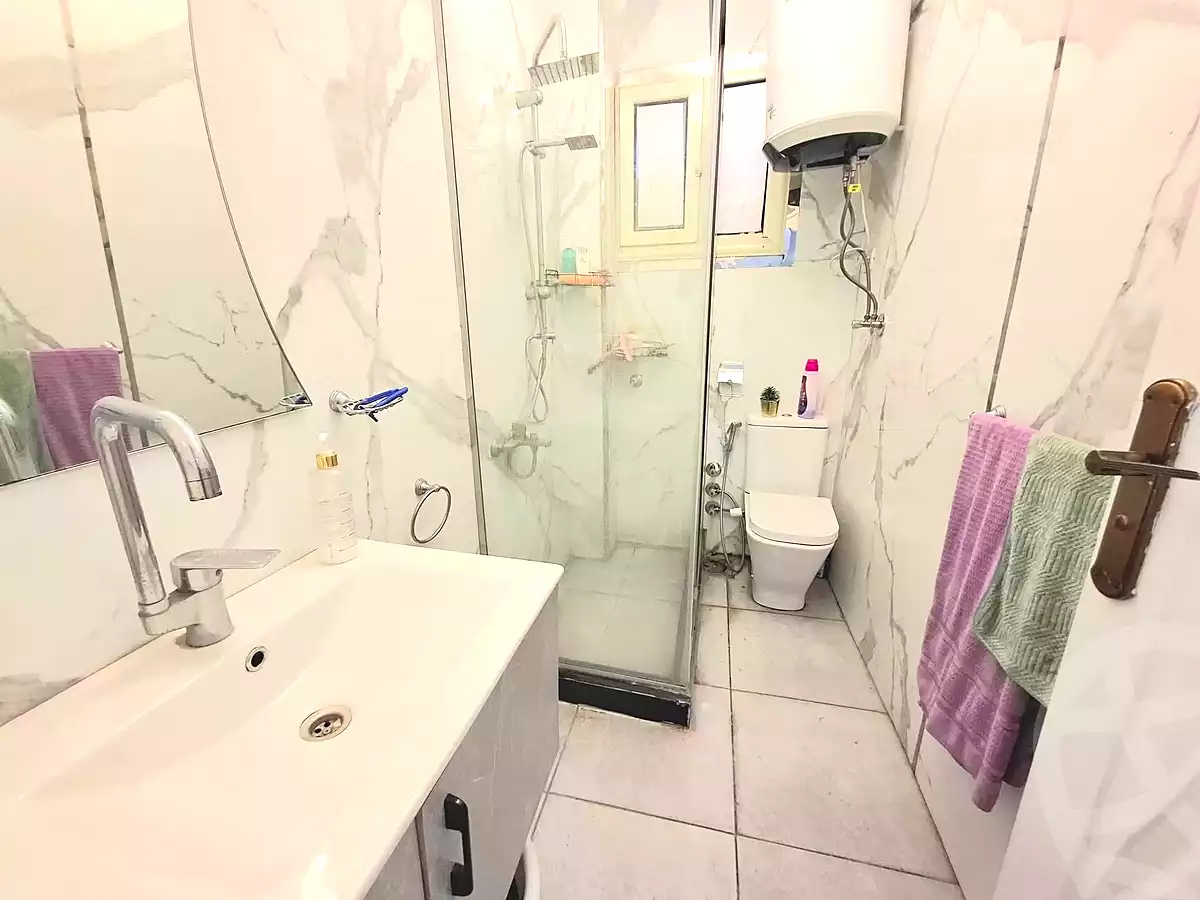 https://aqarmap.com.eg/ar/listing/7233061-for-sale-alexandria-sydy-bshr-sydy-bshr-bhry-el-shaikh-hussein-soliman-18-st