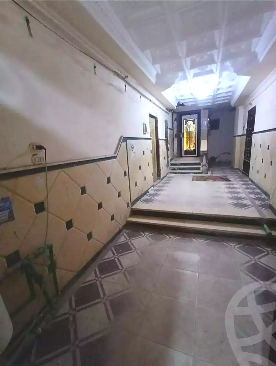 https://aqarmap.com.eg/en/listing/7233079-for-sale-alexandria-al-agamy-el-hanouvel-yathreb-st