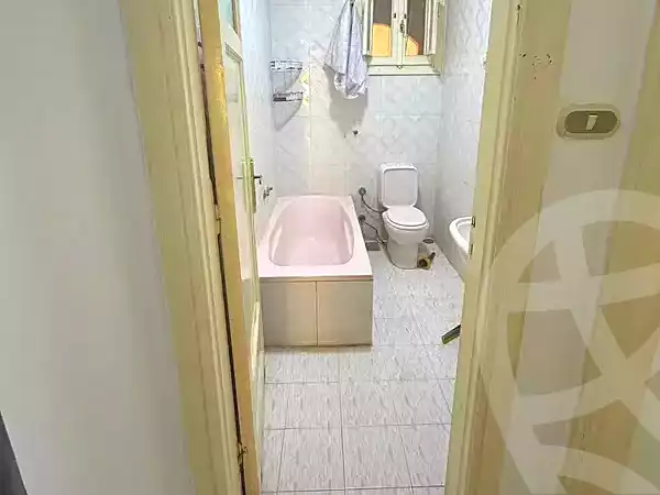 https://aqarmap.com.eg/ar/listing/7233198-for-sale-alexandria-al-agamy-shataa-el-nakheel