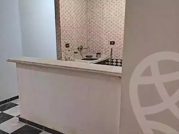 https://aqarmap.com.eg/ar/listing/7233810-for-rent-alexandria-al-agamy-el-kilo-21