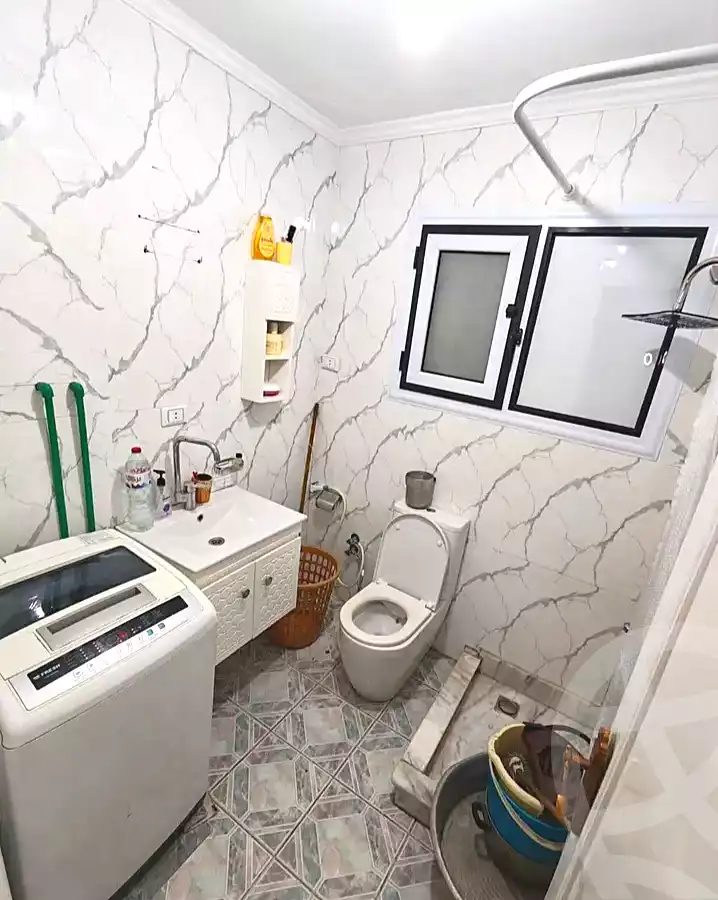 https://aqarmap.com.eg/ar/listing/7233556-for-sale-alexandria-al-agamy-bw-ywsf-hosni-mubarak-st