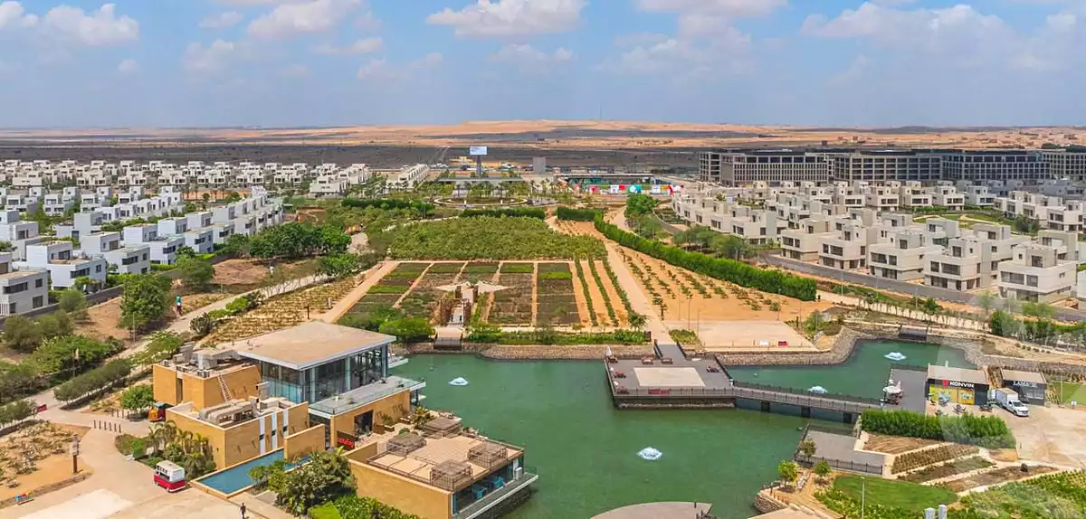 https://aqarmap.com.eg/ar/listing/7233978-for-sale-cairo-el-shorouk-compounds-al-burouj-compound-imkan