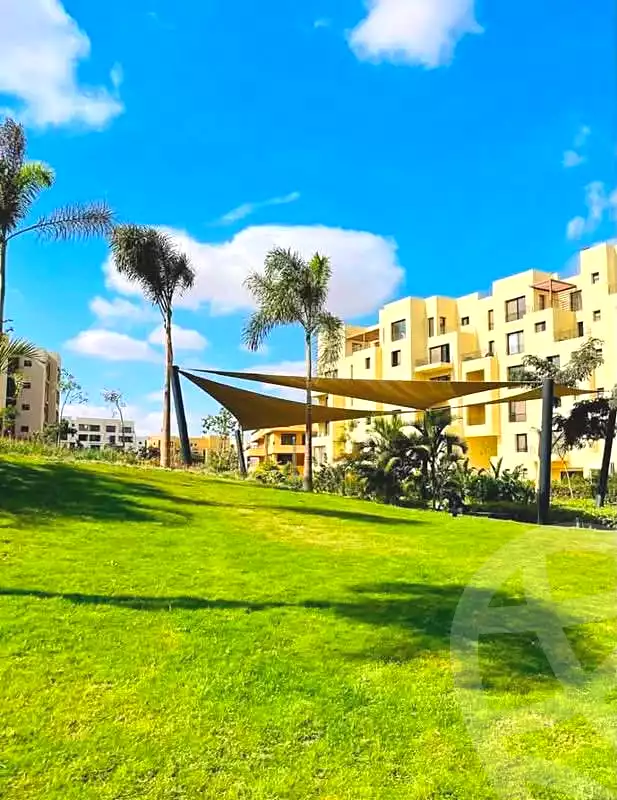 https://aqarmap.com.eg/ar/listing/7233967-for-sale-cairo-6th-of-october-hadaeq-october-compounds-o-west-club-yard-o-west