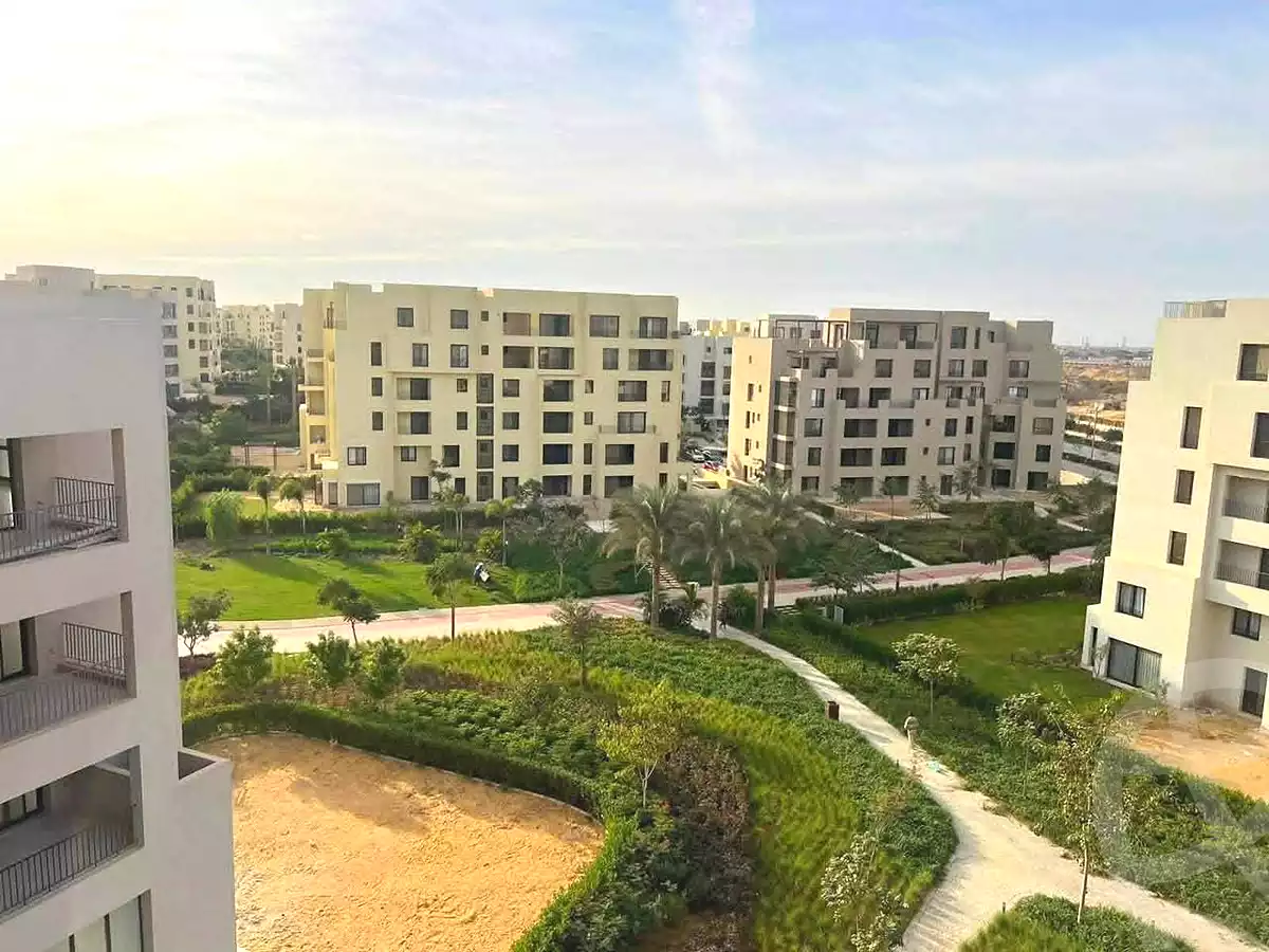 https://aqarmap.com.eg/ar/listing/7233967-for-sale-cairo-6th-of-october-hadaeq-october-compounds-o-west-club-yard-o-west