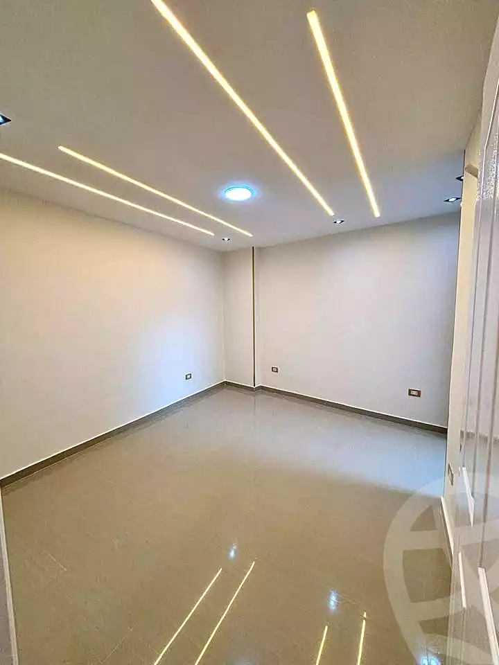 https://aqarmap.com.eg/ar/listing/7234041-for-sale-alexandria-sydy-bshr