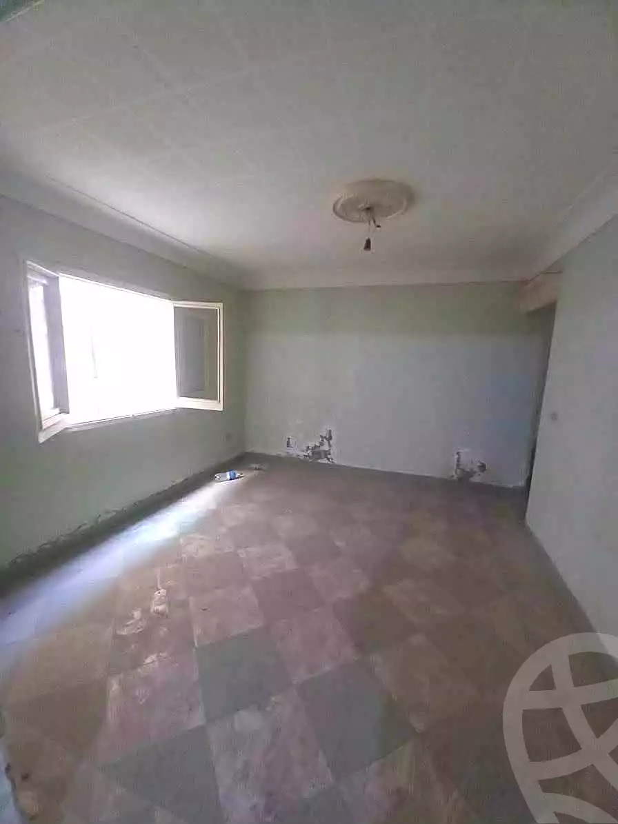 https://aqarmap.com.eg/ar/listing/7234104-for-sale-alexandria-al-agamy-lbytsh-princess-st