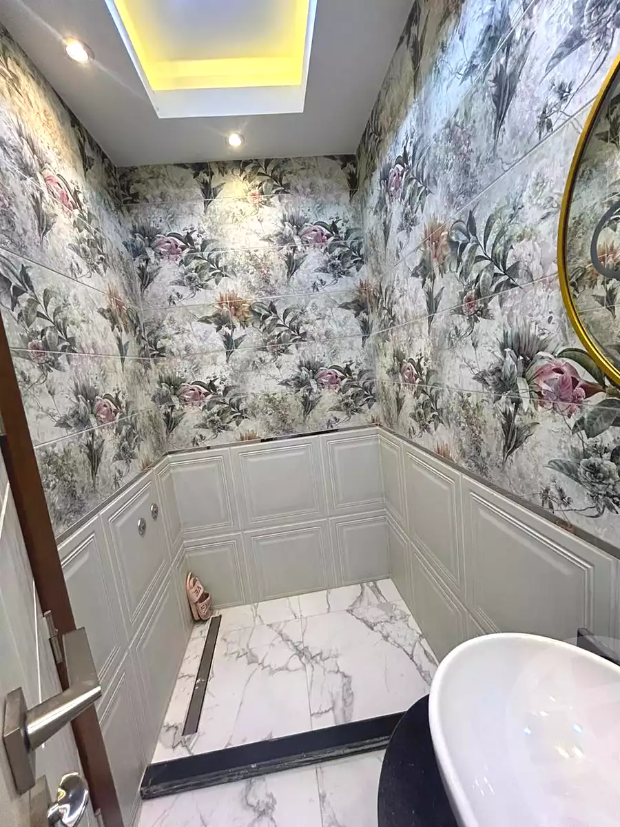 https://aqarmap.com.eg/en/listing/7234139-for-rent-cairo-new-cairo-compounds-hyde-park-centre-ville-hyde-park