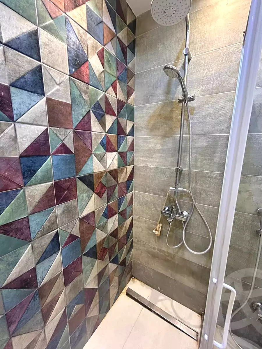 https://aqarmap.com.eg/en/listing/7234139-for-rent-cairo-new-cairo-compounds-hyde-park-centre-ville-hyde-park