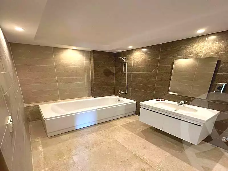 https://aqarmap.com.eg/en/listing/7234212-for-sale-cairo-el-shorouk-compounds-aljar-british-district-compound