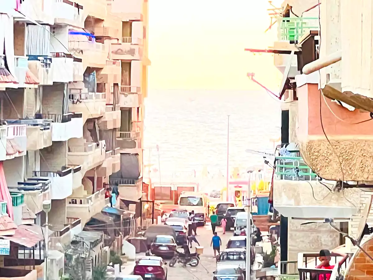 https://aqarmap.com.eg/ar/listing/7234395-for-sale-alexandria-al-agamy-shataa-el-nakheel