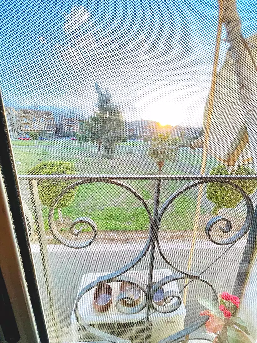 https://aqarmap.com.eg/ar/listing/7234752-for-sale-cairo-new-cairo-el-ahyaa-first-neighborhood-street-1