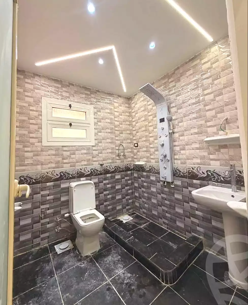 https://aqarmap.com.eg/ar/listing/7234815-for-sale-alexandria-lsywf-el-falki