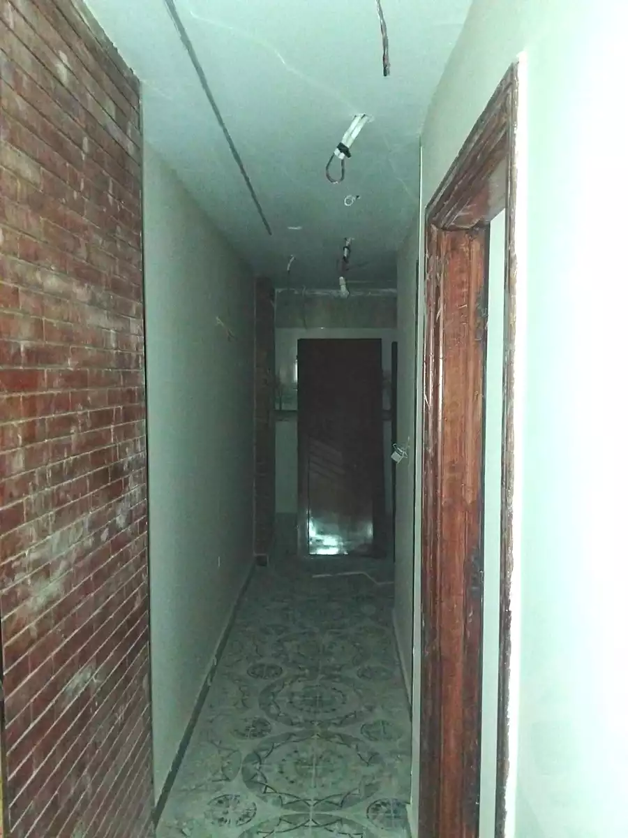https://aqarmap.com.eg/en/listing/7234834-for-sale-alexandria-al-agamy-lbytsh-el-saleheen-mosque-st
