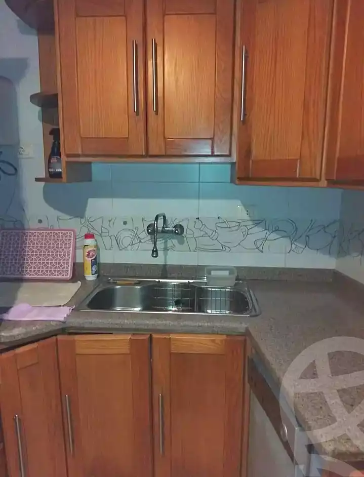 https://aqarmap.com.eg/ar/listing/7234839-for-rent-alexandria-mht-lrml