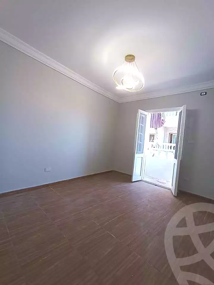 https://aqarmap.com.eg/ar/listing/7234968-for-sale-alexandria-al-agamy-lbytsh-el-zohour-st