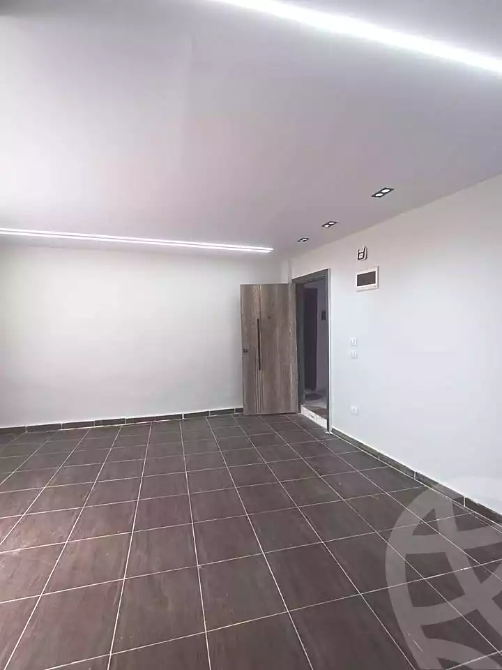 https://aqarmap.com.eg/ar/listing/7234968-for-sale-alexandria-al-agamy-lbytsh-el-zohour-st