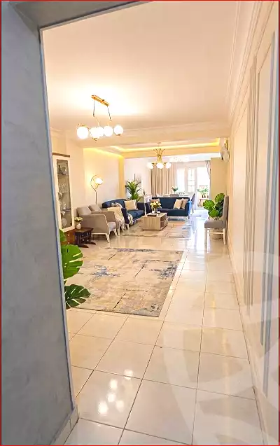 https://aqarmap.com.eg/ar/listing/7234967-for-sale-cairo-helwan-ahmed-enci-st