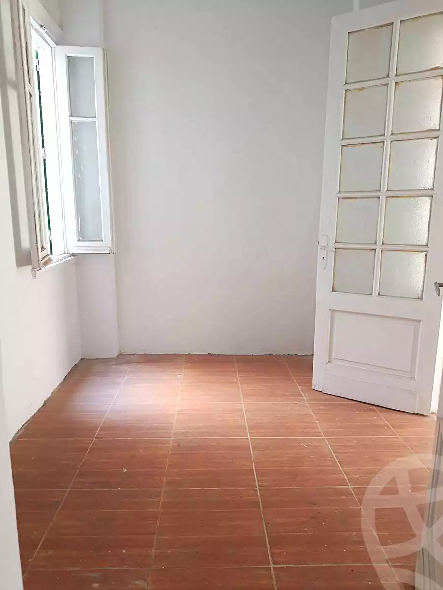 https://aqarmap.com.eg/ar/listing/7235228-for-sale-alexandria-camp-cesar