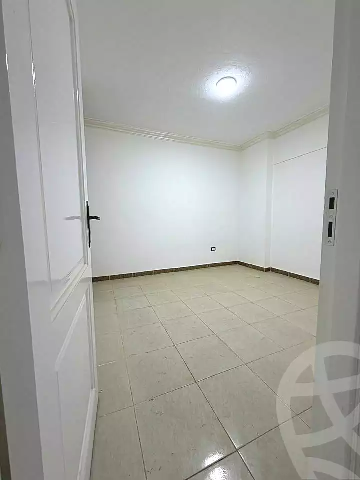 https://aqarmap.com.eg/ar/listing/7235237-for-sale-alexandria-al-agamy-shataa-el-nakheel
