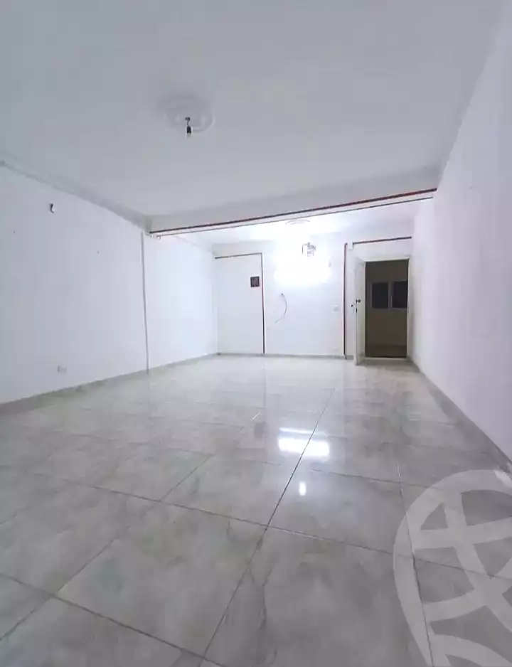 https://aqarmap.com.eg/ar/listing/7235333-for-rent-alexandria-al-agamy-lbytsh-al-samalehy-1-st