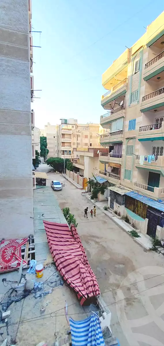 https://aqarmap.com.eg/en/listing/7235919-for-sale-alexandria-al-agamy-shataa-el-nakheel-street-10