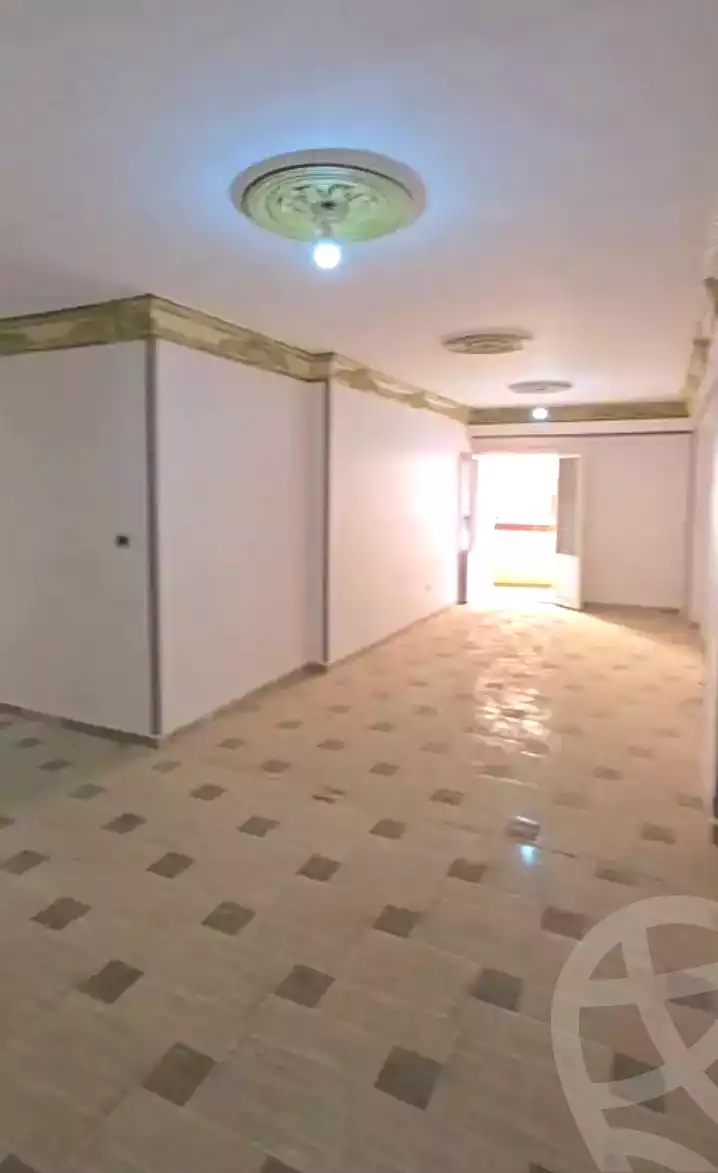 https://aqarmap.com.eg/en/listing/7235952-for-sale-alexandria-el-mandara-alex-el-mandara-bahri-sidi-kamal-st