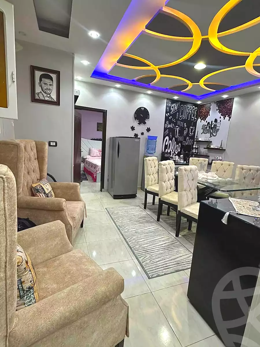 https://aqarmap.com.eg/ar/listing/7235126-for-sale-cairo-el-haram-shareaa-khatem-el-morsalen