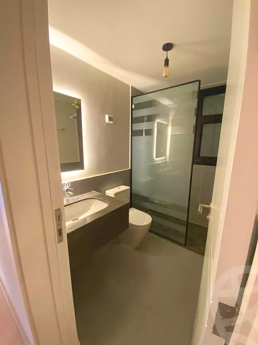 https://aqarmap.com.eg/ar/listing/7236032-for-rent-cairo-6th-of-october-hadaeq-october-compounds-o-west-w-byzns-dystrykt-wrskwm-llttwyr