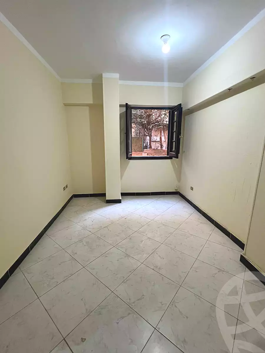 https://aqarmap.com.eg/ar/listing/7236588-for-rent-cairo-6th-of-october-el-ahyaa-neighborhood-4th-neighbourhood-1