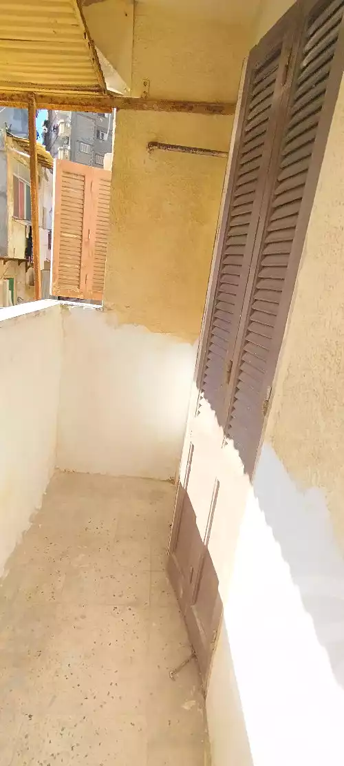 https://aqarmap.com.eg/ar/listing/7159435-for-rent-alexandria-bahray-el-anfoshy-mowafi-st