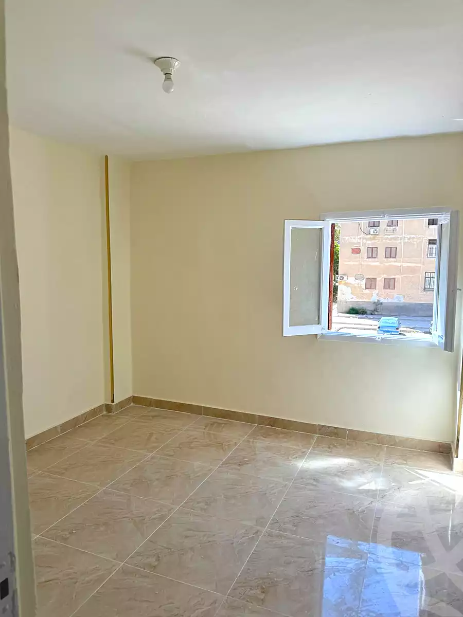 https://aqarmap.com.eg/en/listing/7237004-for-sale-cairo-el-sheikh-zayed-city-el-hay-el-thaleth-ashaer-area-4