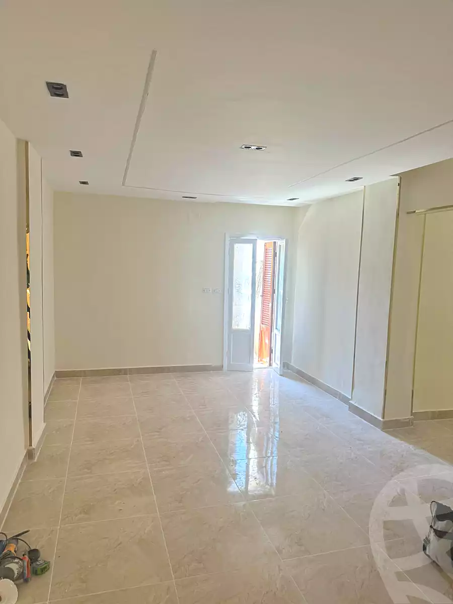 https://aqarmap.com.eg/en/listing/7237004-for-sale-cairo-el-sheikh-zayed-city-el-hay-el-thaleth-ashaer-area-4