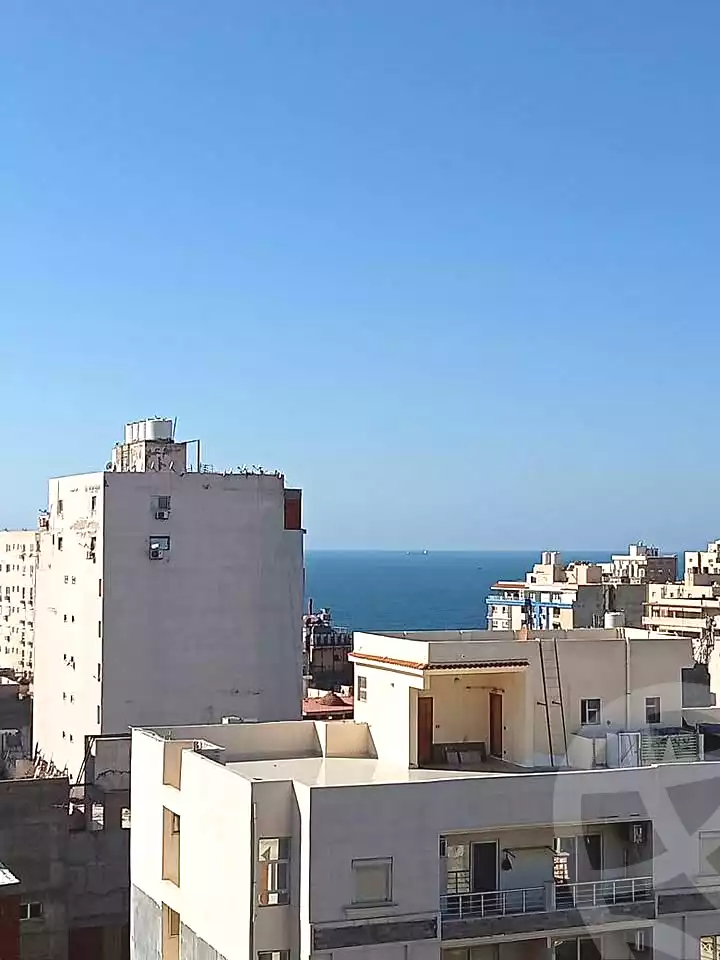https://aqarmap.com.eg/ar/listing/7237264-for-sale-alexandria-sydy-bshr-sydy-bshr-bhry-mohamed-el-srafi-st.