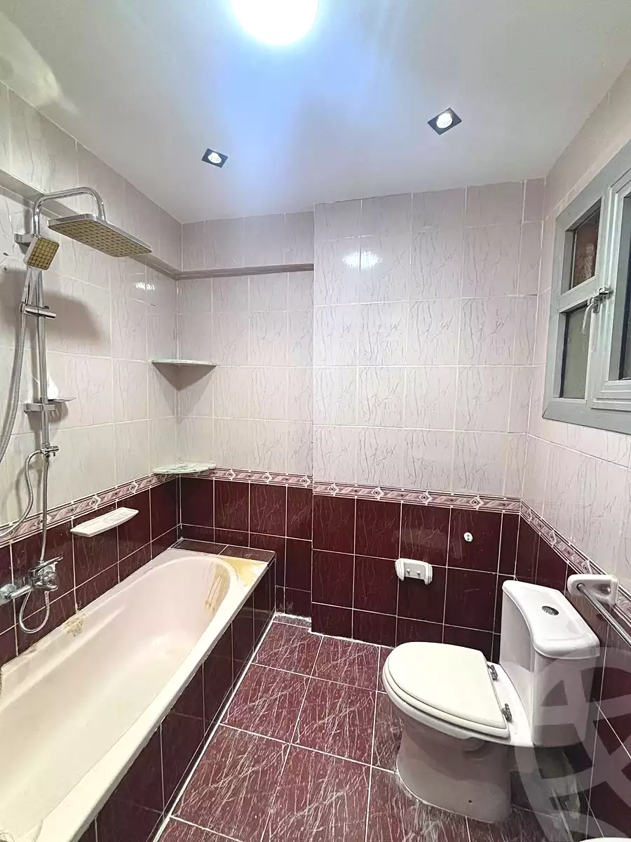 https://aqarmap.com.eg/ar/listing/7237271-for-sale-alexandria-el-asafra-shr-45
